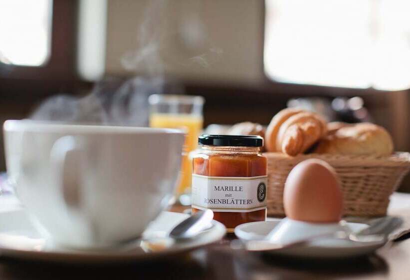 Neuwirt   Boutiquehotel & Wirtshaus