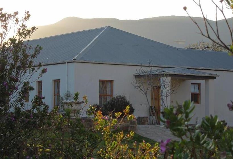 بنسيون Angler And Antelope Guesthouse