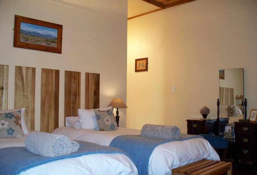 بنسيون Angler And Antelope Guesthouse