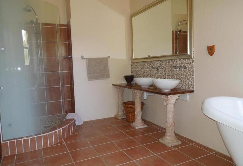 بنسيون Angler And Antelope Guesthouse