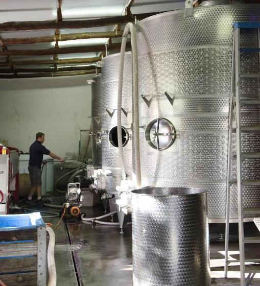 膳宿费 Bushmanspad Estate