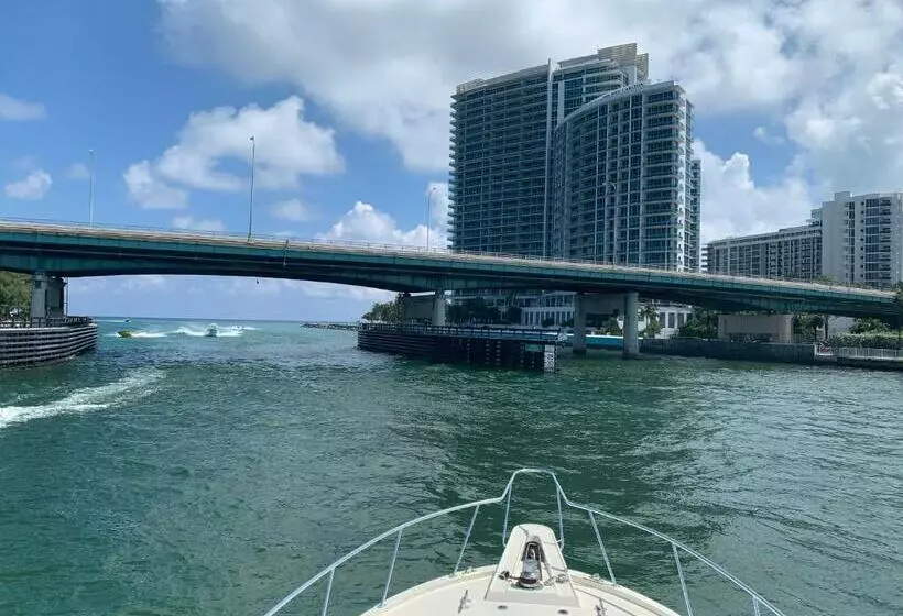 ユースホステル Fontan