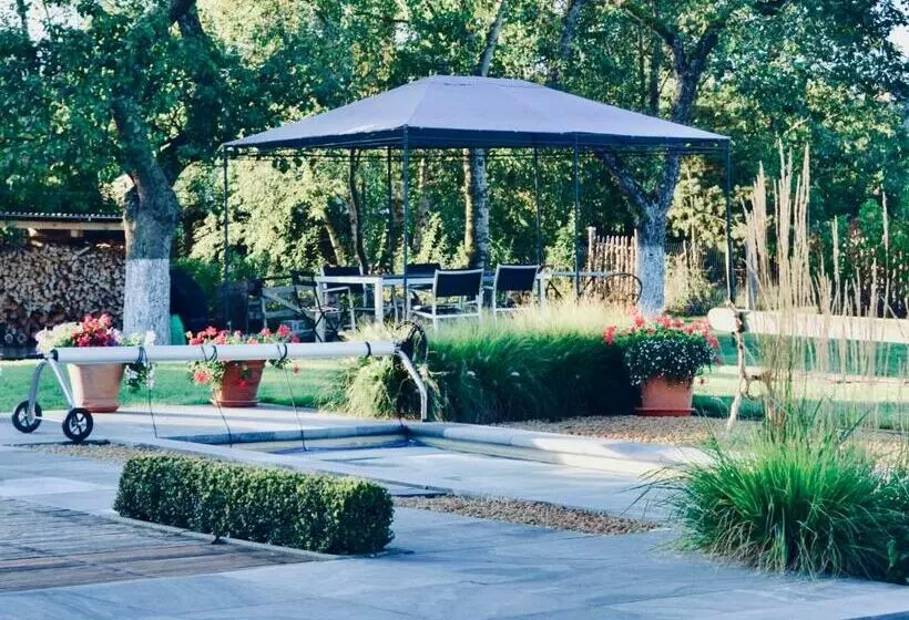 تختخواب و صبحانه Le Relais Du Moustier