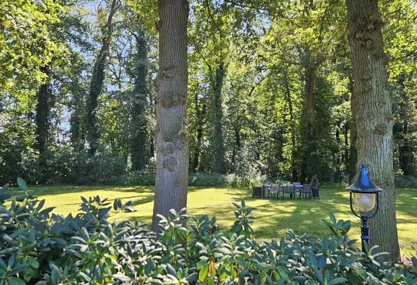 צימר Landgoed De Lavei