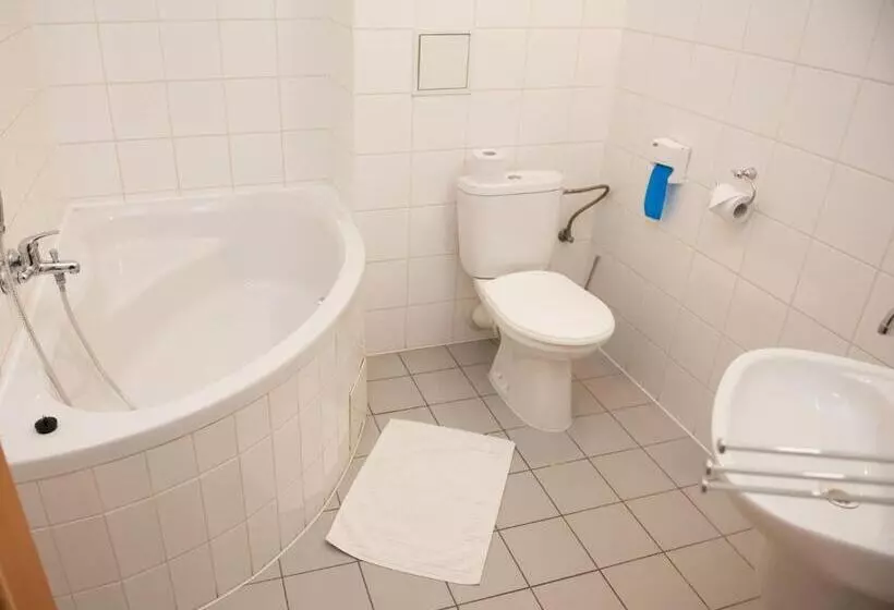 Hotelli Garni Orlova