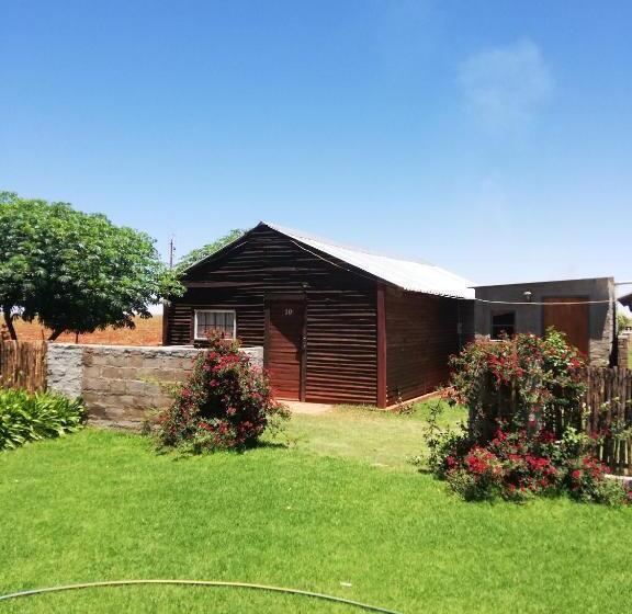 فندق Perdehoek Venue