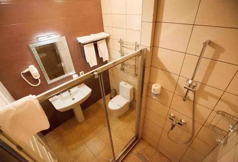 Hotelli Shishkinn Resort&spa