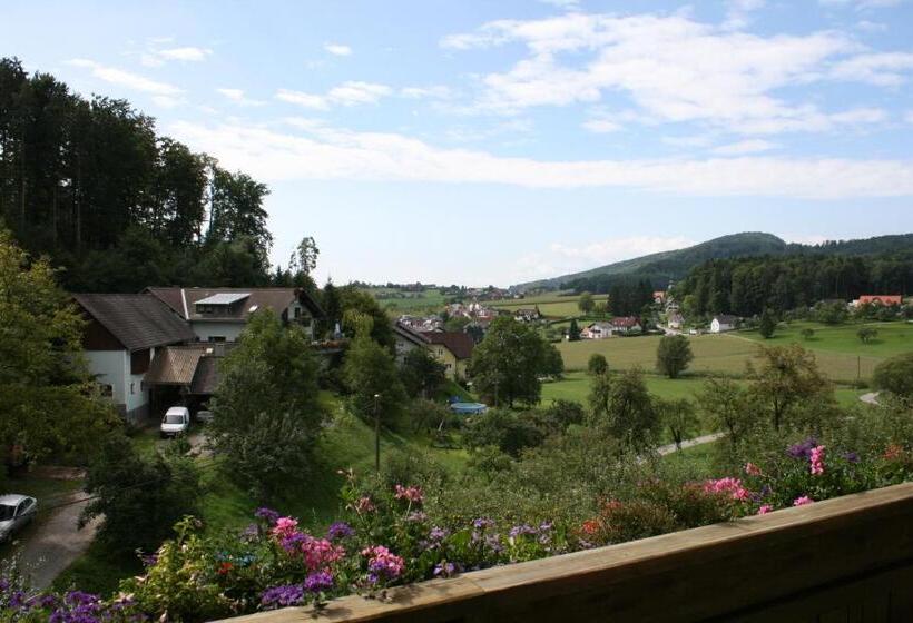بنسيون Gasthaus Gästehaus Schusterbauer