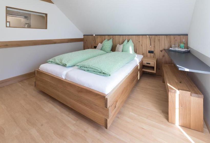 بنسيون Gasthaus Gästehaus Schusterbauer