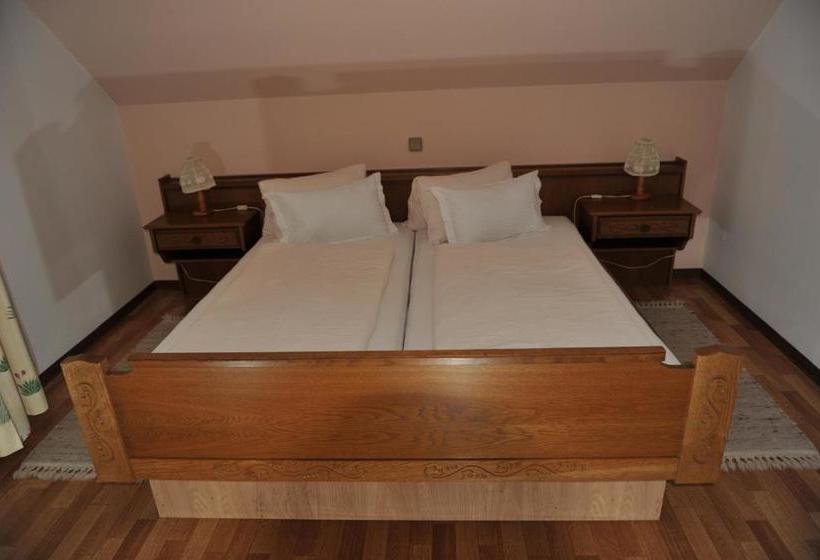 بنسيون Gasthaus Gästehaus Schusterbauer