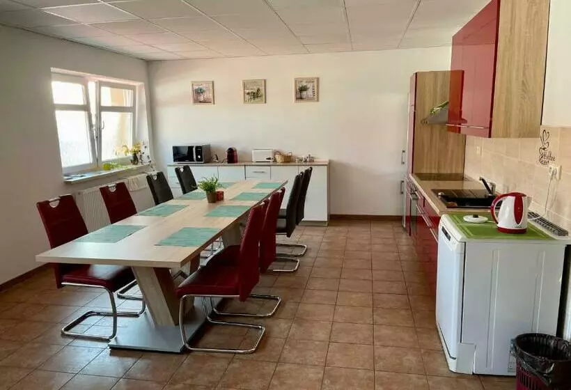 Majatalo Guesthouse Piller