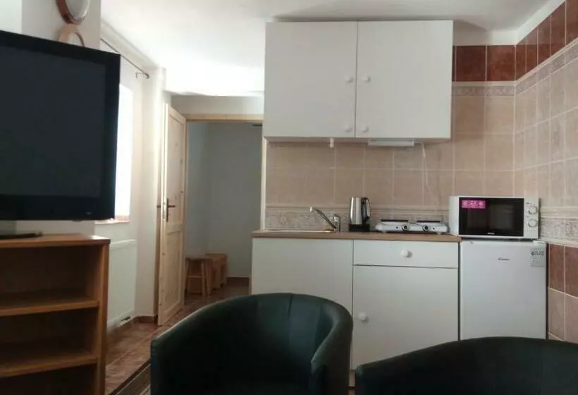 پانسیون Kavárna Lucie S Ubytováním