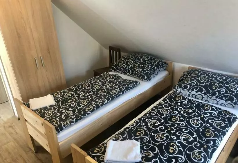 Majatalo Penzion Ambrozie