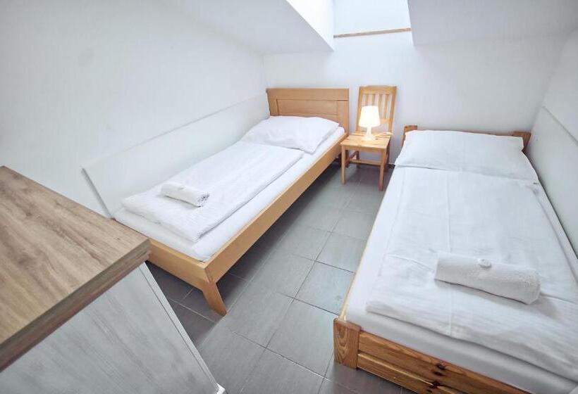 膳宿费 Penzion Kratochvíl