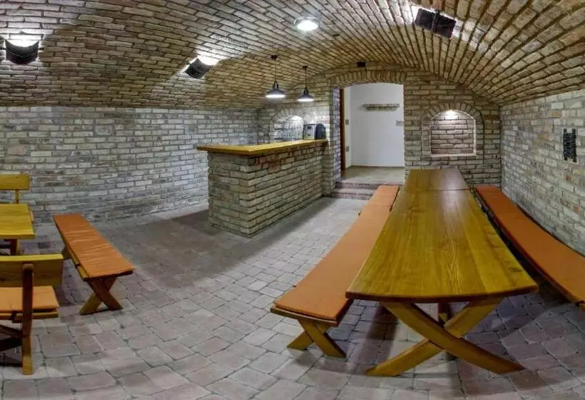 ペンション Penzion Kratochvíl