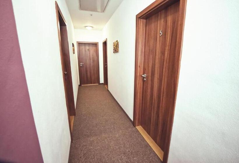 膳宿费 Penzion Kratochvíl