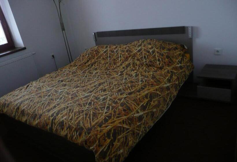 펜션 Penzion Lipina