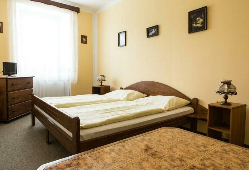 Panzió Penzion Na čertovce