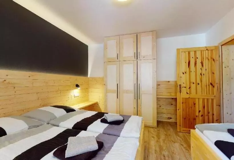 Majatalo Penzion Sabina