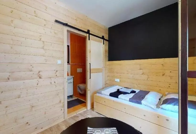 Majatalo Penzion Sabina