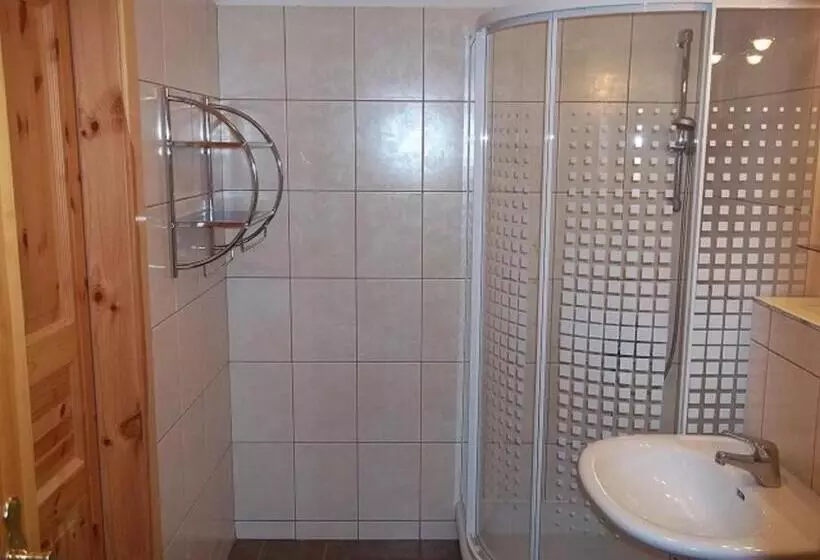 Majatalo Penzion U Pily