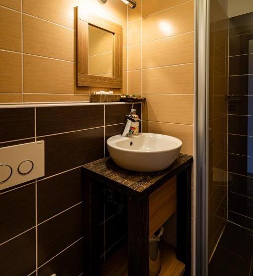 ペンション Penzion Víno Hruška