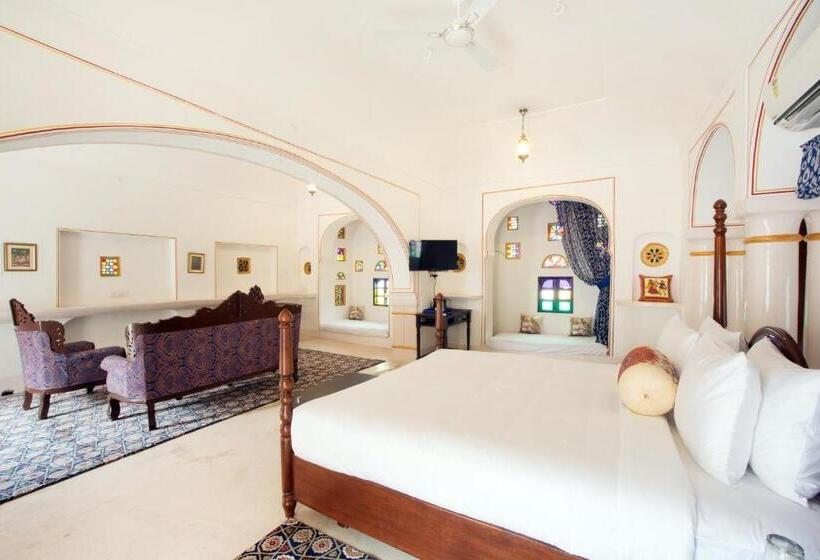 Resort Castle Kalwar