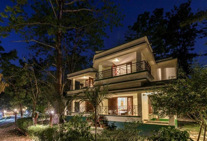 リゾートホテル The Riverwood Forest Retreat Dooars Fully Vaccinated Staff