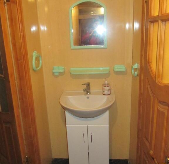 Szálló Sadiba Pid Skeleyu