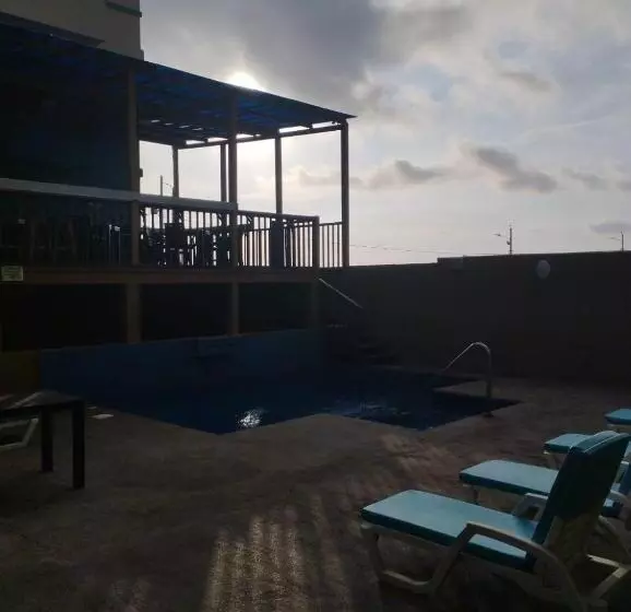 Aamiaismajoitus (B&B) The Lookout Beach