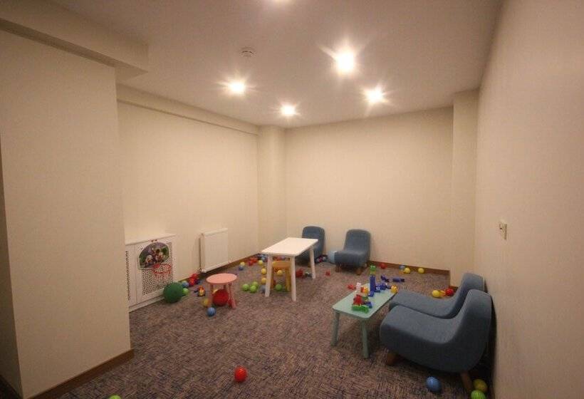 فندق Garden Zara