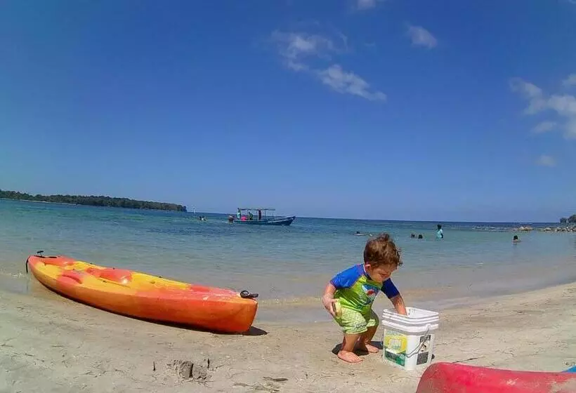 Hotelli Hospedaje Yarisnori