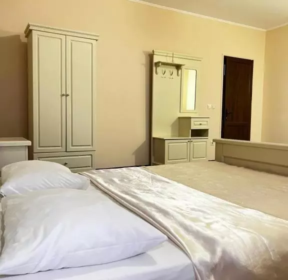 Hotelli New Continent