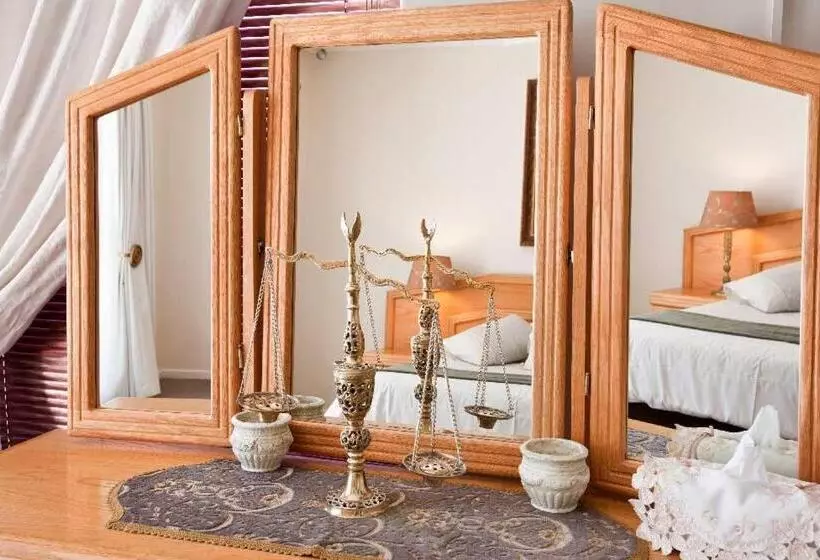 Majatalo Annette Guesthouse