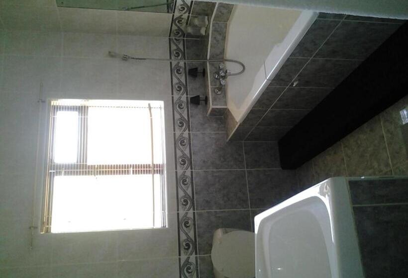 بنسيون Annette Guesthouse