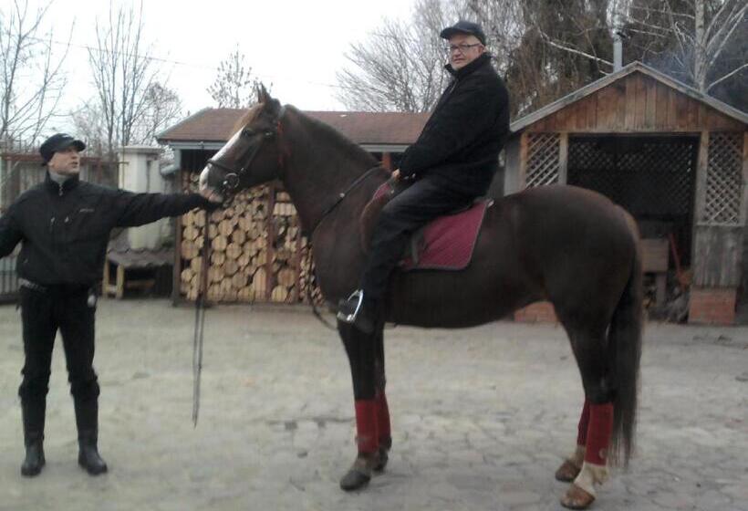 膳宿费 Guest House Marketti