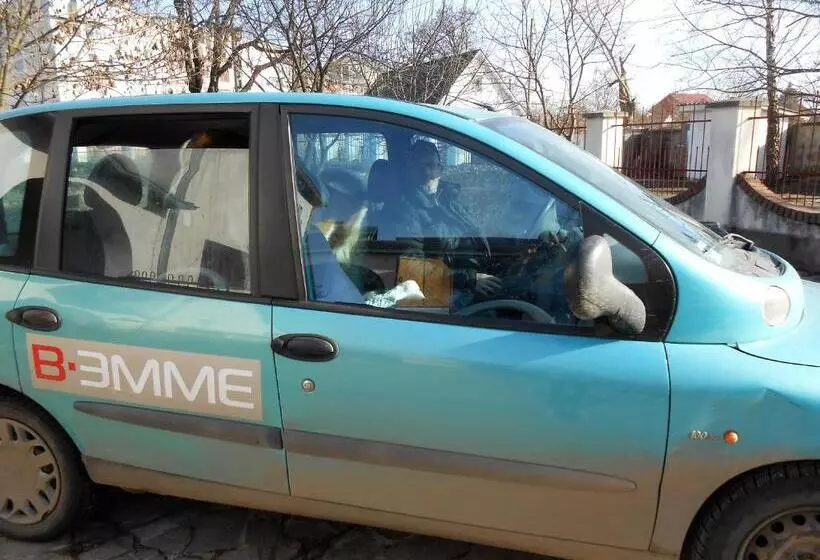 Majatalo Guest House Marketti