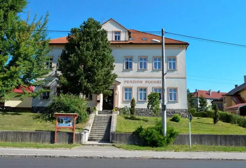 Majatalo Penzion Poodří