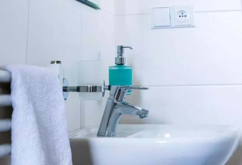 پانسیون Restaurace&rooms Na Jitrách