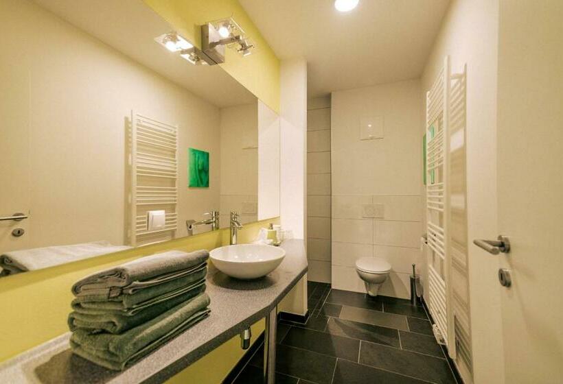 بنسيون Stockers Kleines Dorf