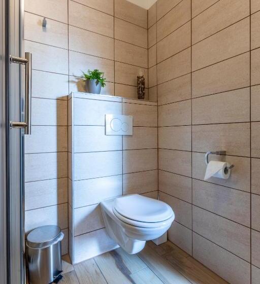 펜션 Zámecký Dvůr černousy