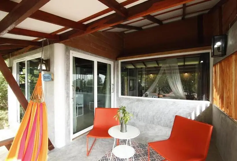 Lomakeskus Oon Lee Bungalows