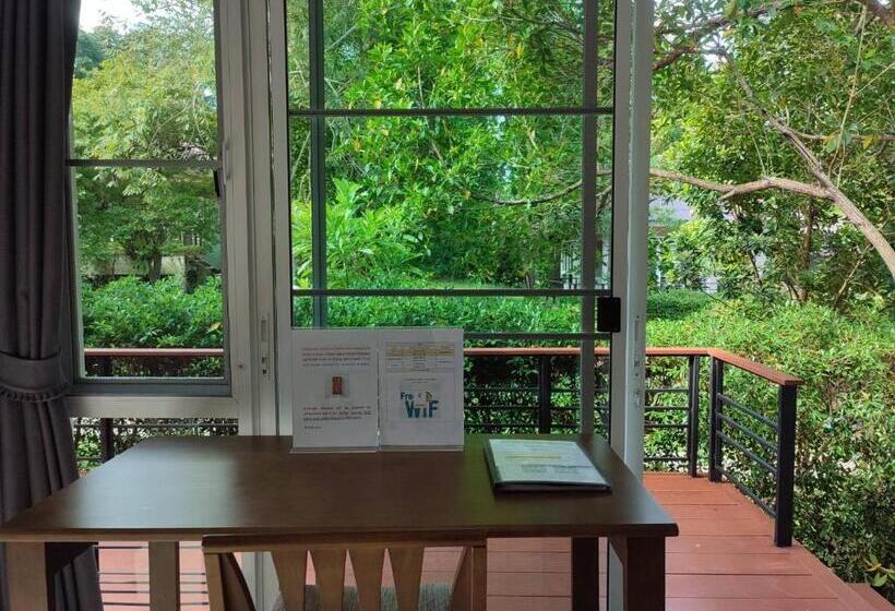 Курорт Phangan Akuna