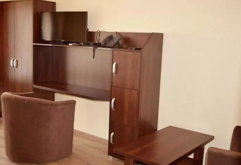 Sting Hotel & Event Palace