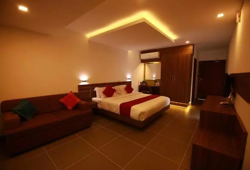 Bed and Breakfast Silver Storm Resort Athirappilly