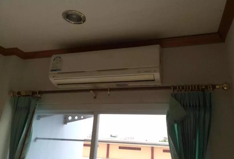 ホテル Chonnatee Residence