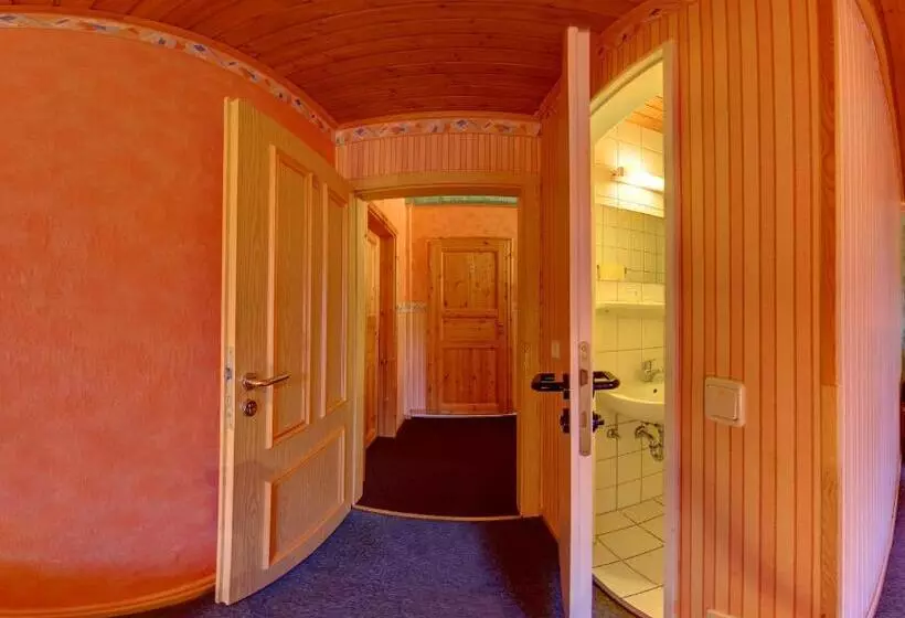 Hotelli Gemündener Hof