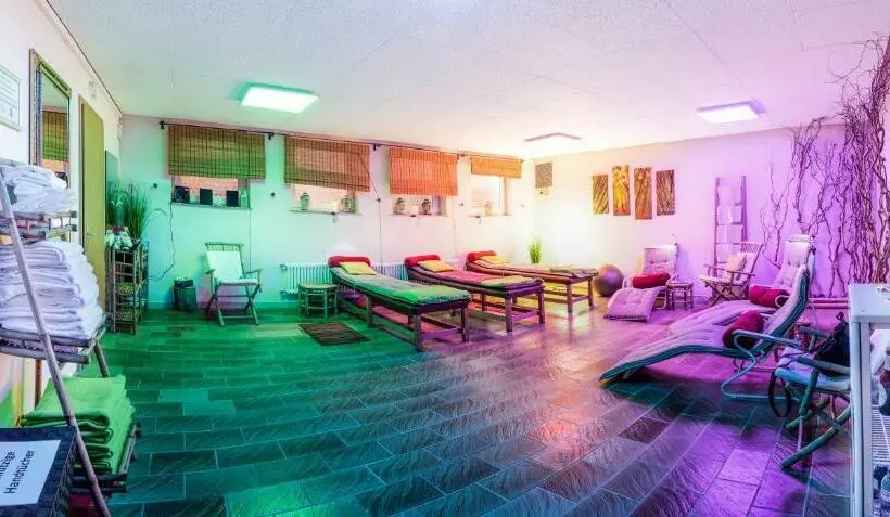 Hotelli Restaurant Zur Krone