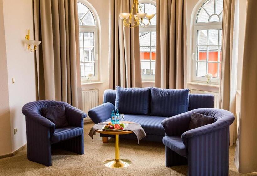 בית מלון כפרי Restaurant Zur Krone