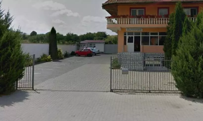 Motel Dracula
